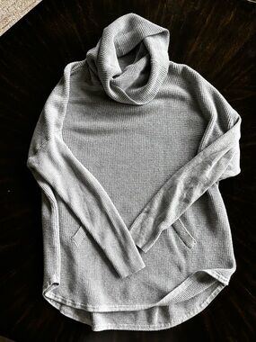 Tribal Gray Waffle-Knit Turtleneck Sweater XS